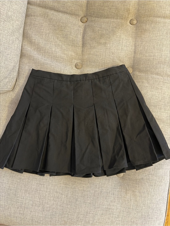 Amanda Uprichard Dresses & Skirts - Amanda Uprichard Black Mini Pleated skirt skort Dixon with hidden shorts Size S